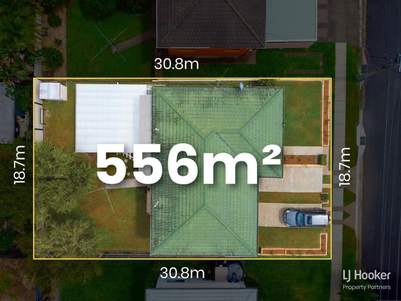 35 Morialta Street, Mansfield QLD 4122