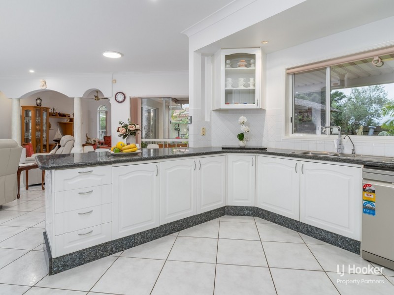 150 Lancaster Circuit, Stretton QLD 4116