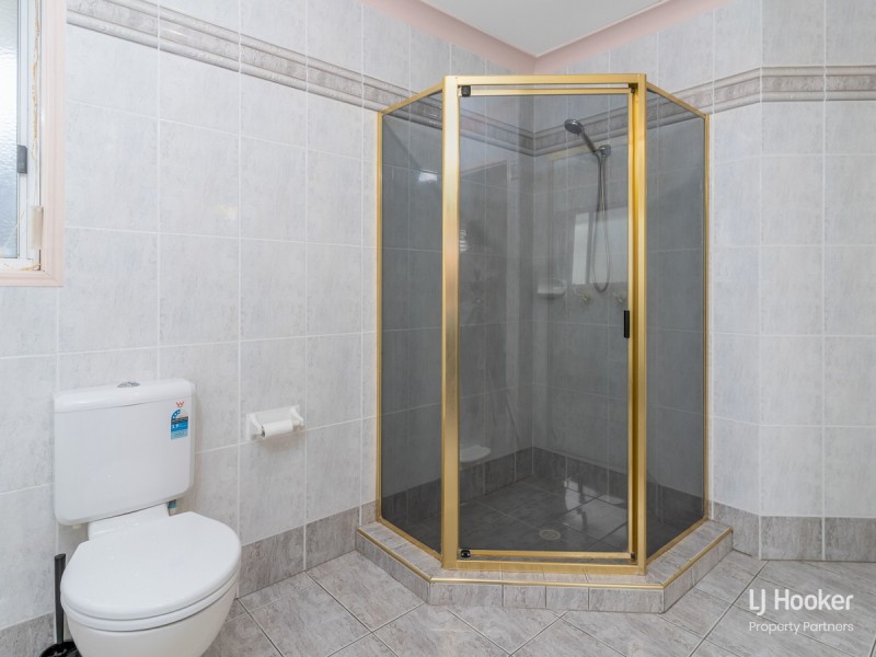 150 Lancaster Circuit, Stretton QLD 4116