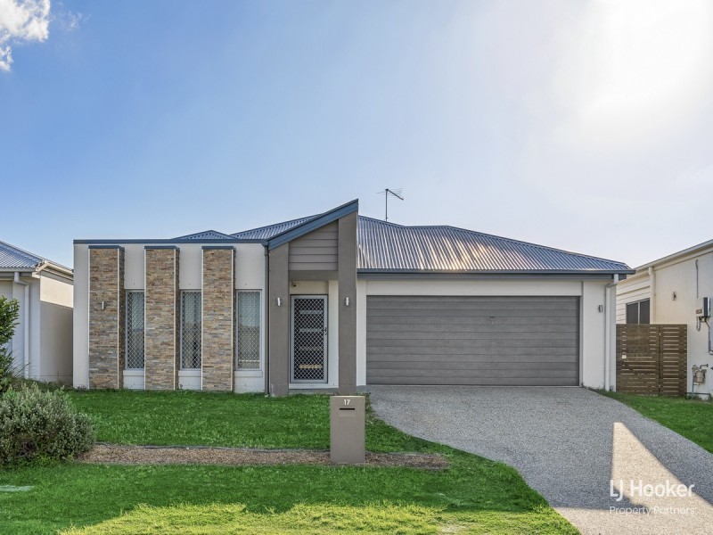 17 Vargon Circuit, Holmview QLD 4207