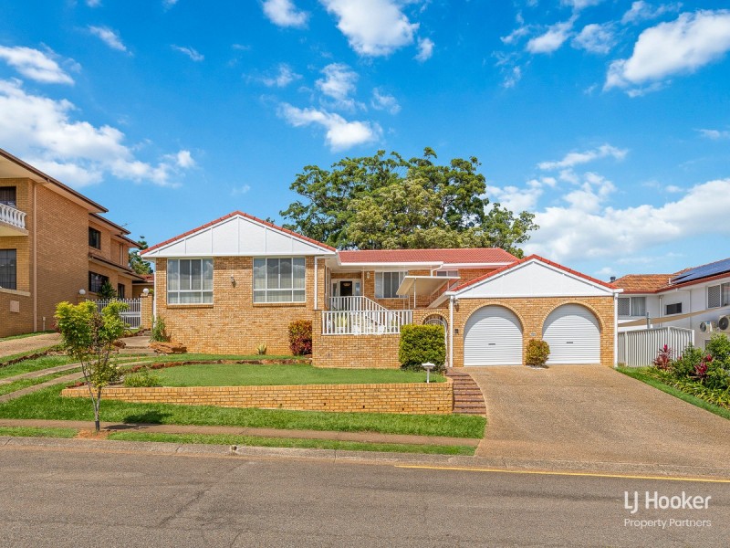 3 Faringdon Street, Robertson QLD 4109