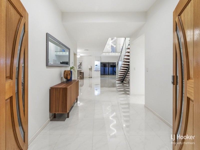 10 Chalmers Place, Sunnybank QLD 4109