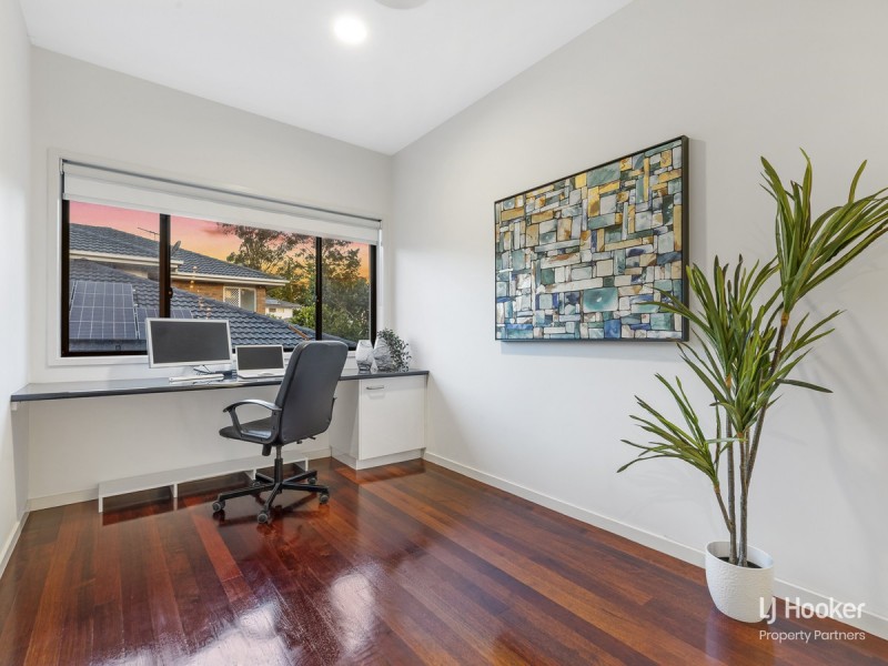 10 Chalmers Place, Sunnybank QLD 4109