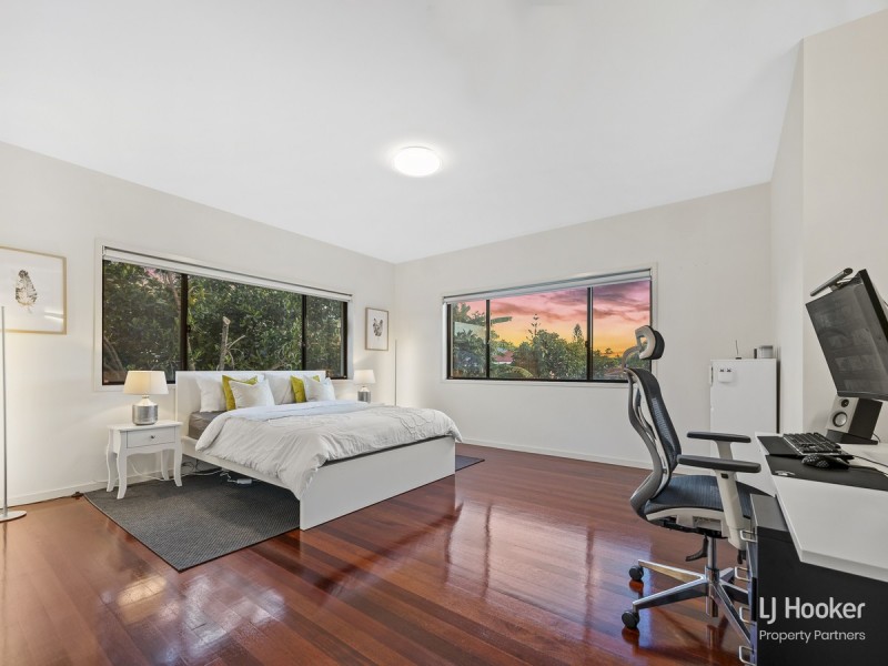 10 Chalmers Place, Sunnybank QLD 4109