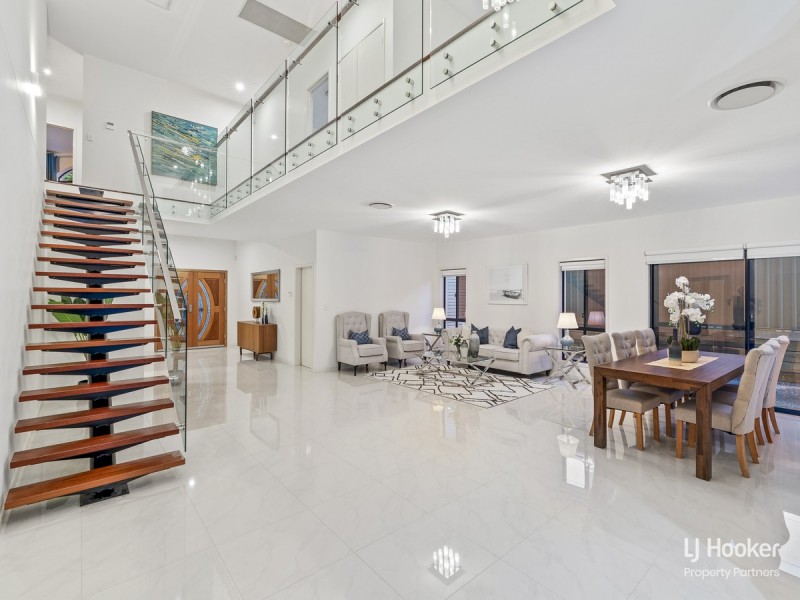 10 Chalmers Place, Sunnybank QLD 4109