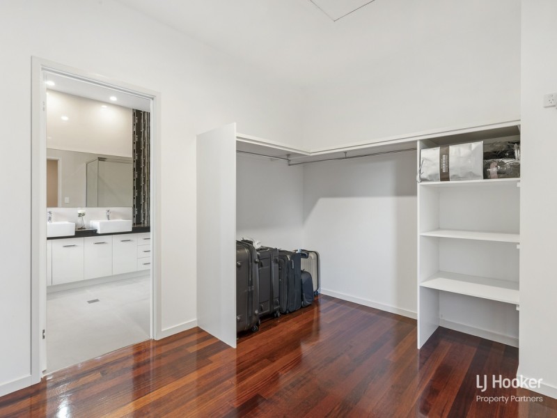 10 Chalmers Place, Sunnybank QLD 4109