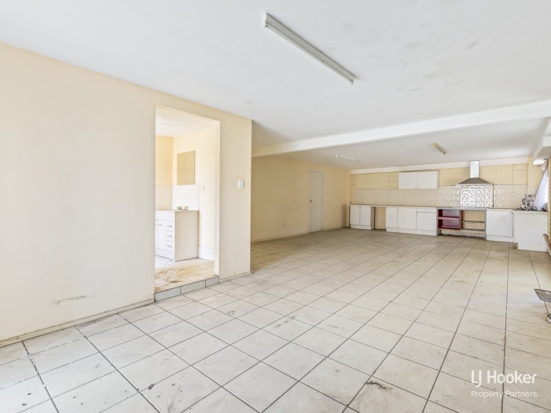 1 Estoril Street, Robertson QLD 4109