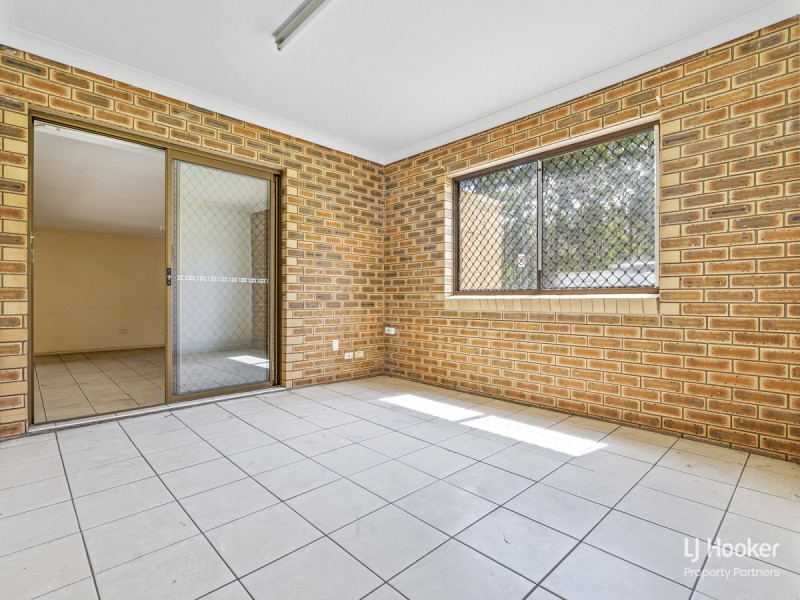 1 Estoril Street, Robertson QLD 4109