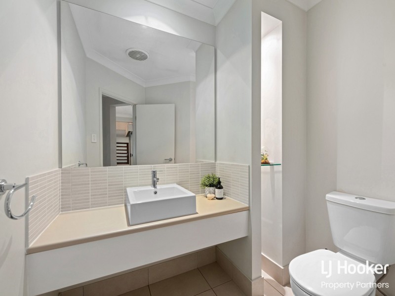 7 Settler Street, Eight Mile Plains QLD 4113