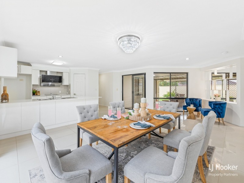 2 Hampshire Court, Calamvale QLD 4116
