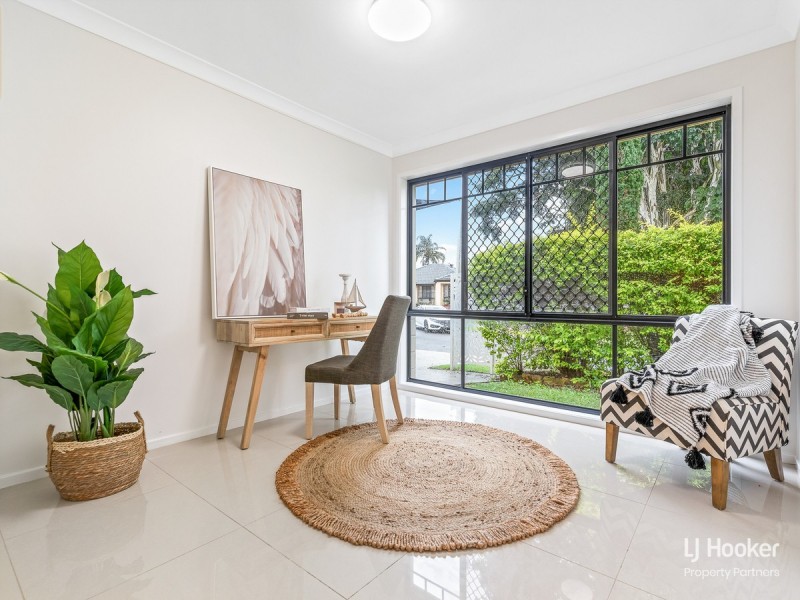 2 Hampshire Court, Calamvale QLD 4116