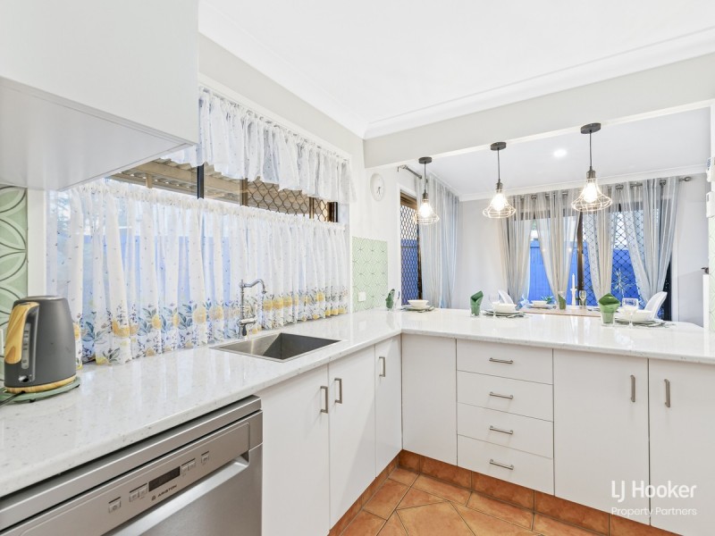 28/10 Diane Court, Calamvale QLD 4116