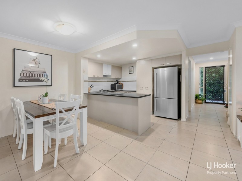 1/18 Diane Court, Calamvale QLD 4116