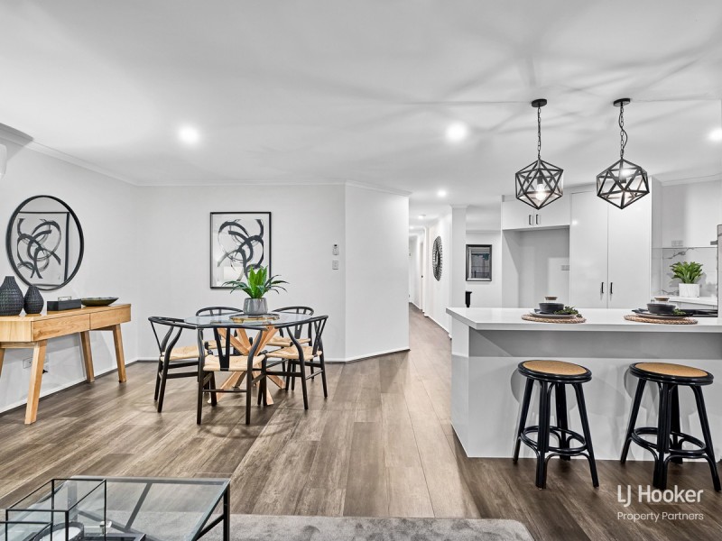 11 Paddington Crescent, Stretton QLD 4116