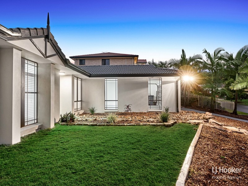 11 Paddington Crescent, Stretton QLD 4116