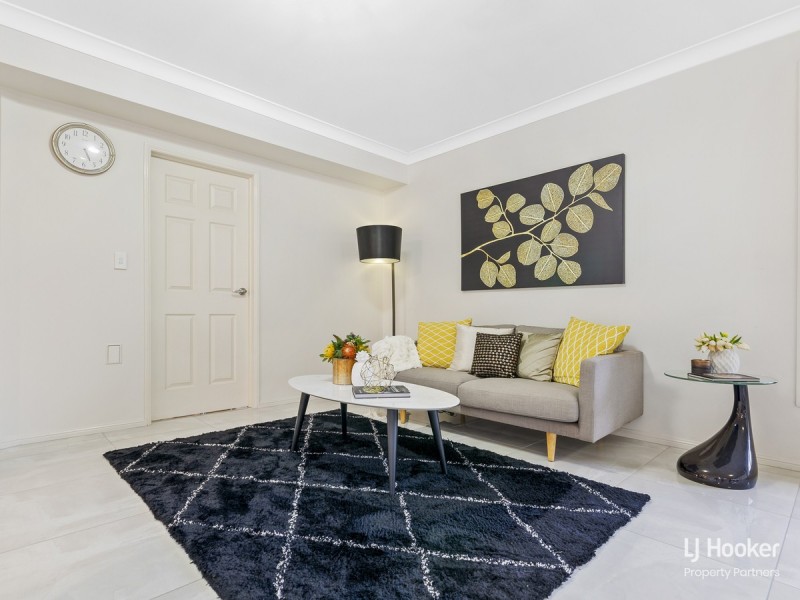 12 Boorala Crescent, Eight Mile Plains QLD 4113