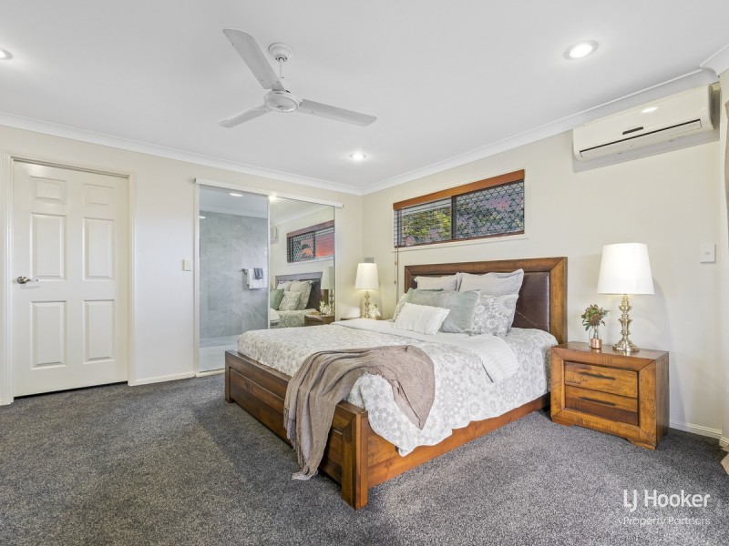 12 Boorala Crescent, Eight Mile Plains QLD 4113