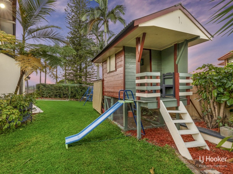 12 Boorala Crescent, Eight Mile Plains QLD 4113