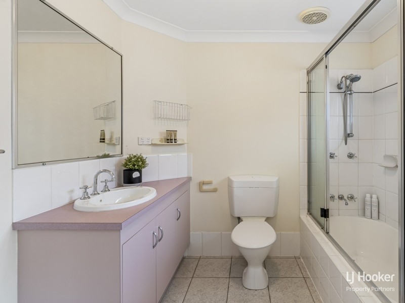 25 Benbek Circuit, Sunnybank Hills QLD 4109