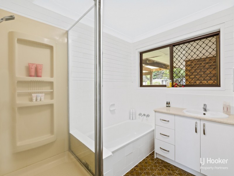 5 Forestglen Crescent, Browns Plains QLD 4118