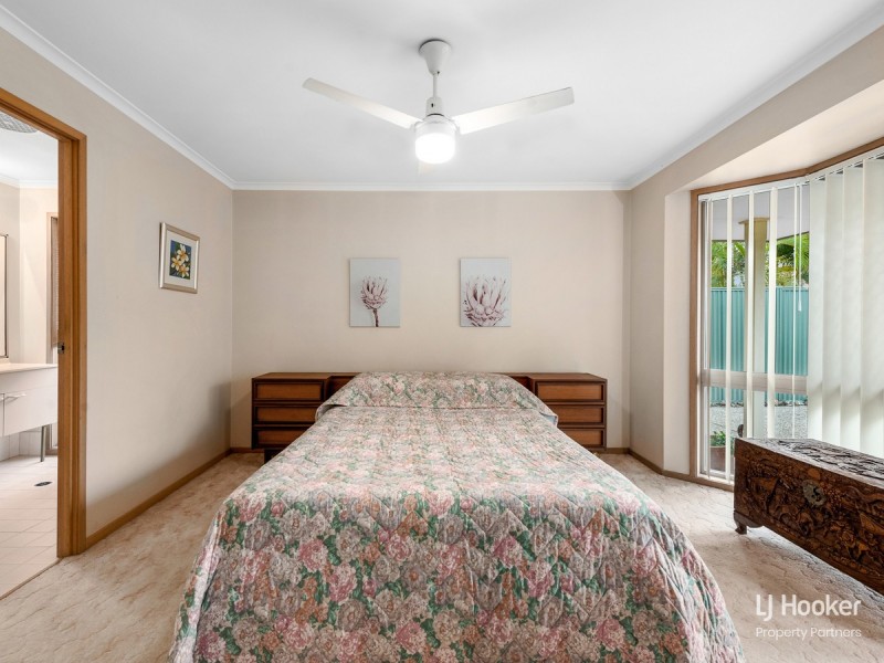 12 Pindari Crescent, Wishart QLD 4122