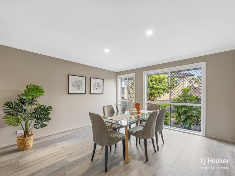26 Eden Elm Street, Calamvale QLD 4116