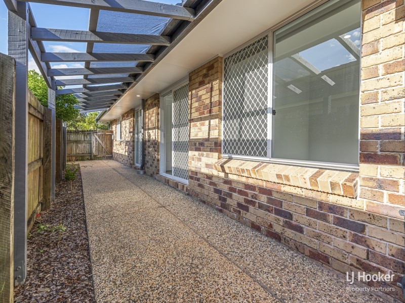 26 Eden Elm Street, Calamvale QLD 4116
