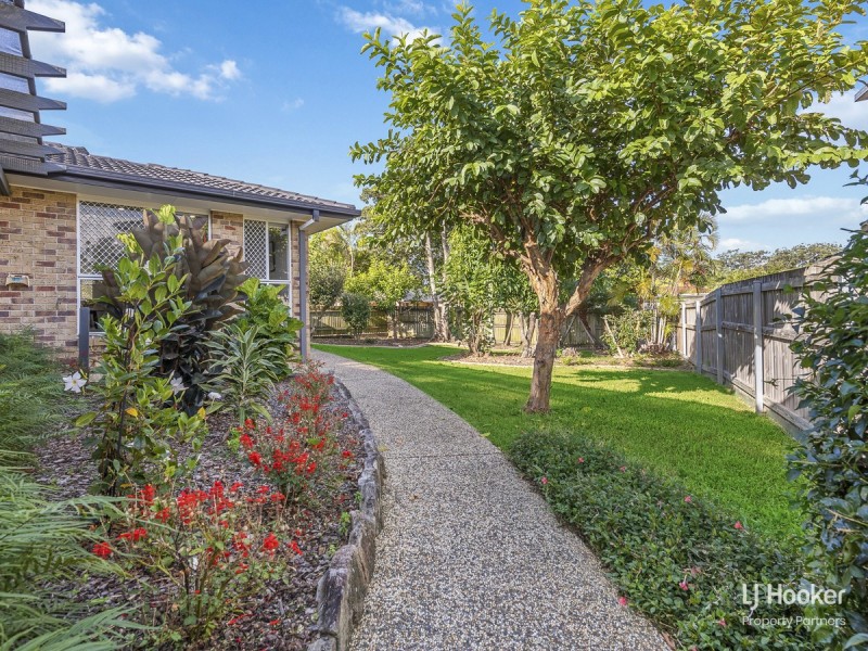 26 Eden Elm Street, Calamvale QLD 4116