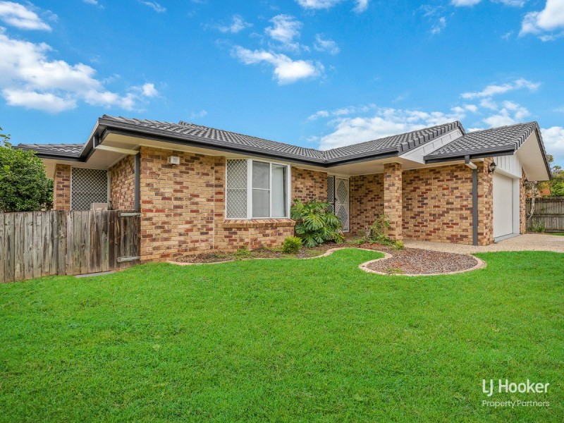 26 Eden Elm Street, Calamvale QLD 4116