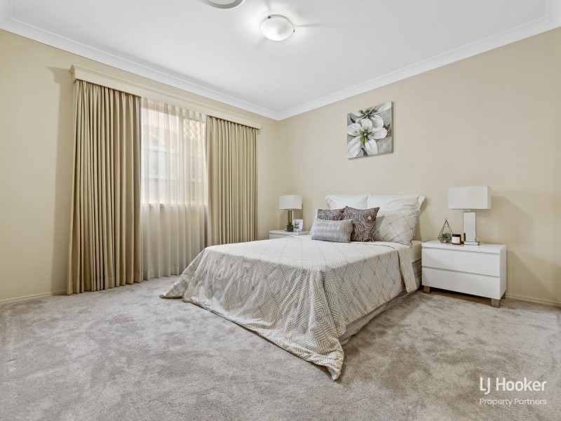 121 Bordeaux Street, Eight Mile Plains QLD 4113