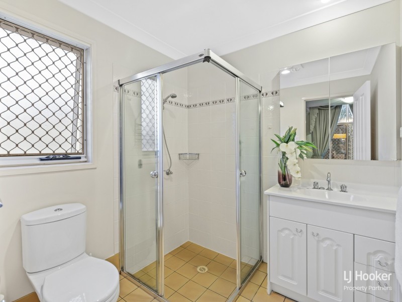 121 Bordeaux Street, Eight Mile Plains QLD 4113