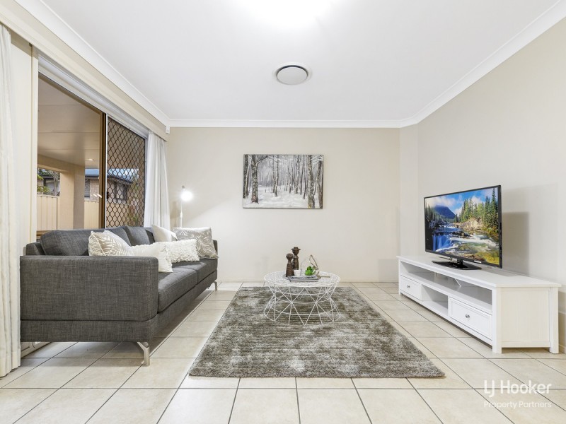 121 Bordeaux Street, Eight Mile Plains QLD 4113