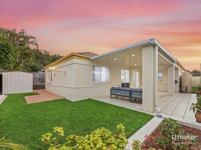 121 Bordeaux Street, Eight Mile Plains QLD 4113