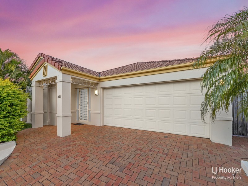 121 Bordeaux Street, Eight Mile Plains QLD 4113