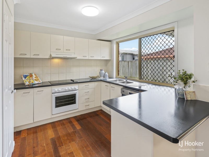 11 Montana Place, Calamvale QLD 4116