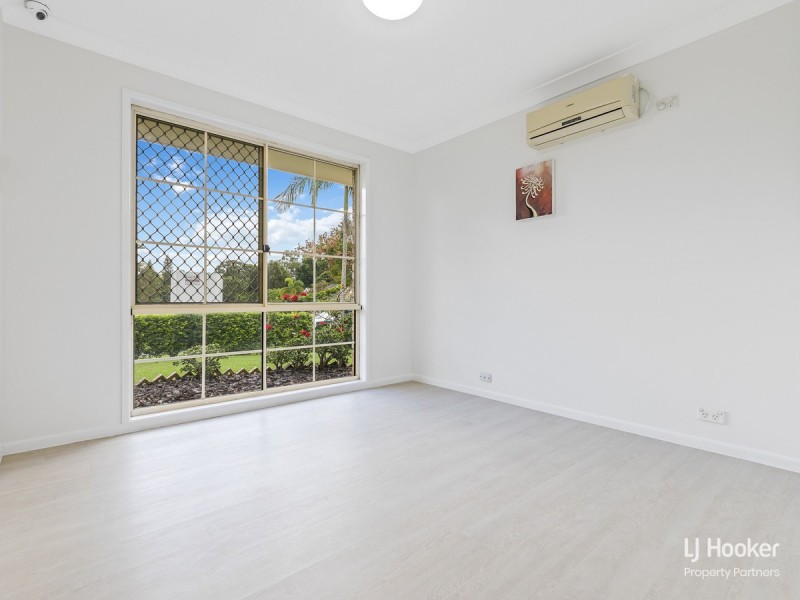 35 Solandra Crescent, Calamvale QLD 4116