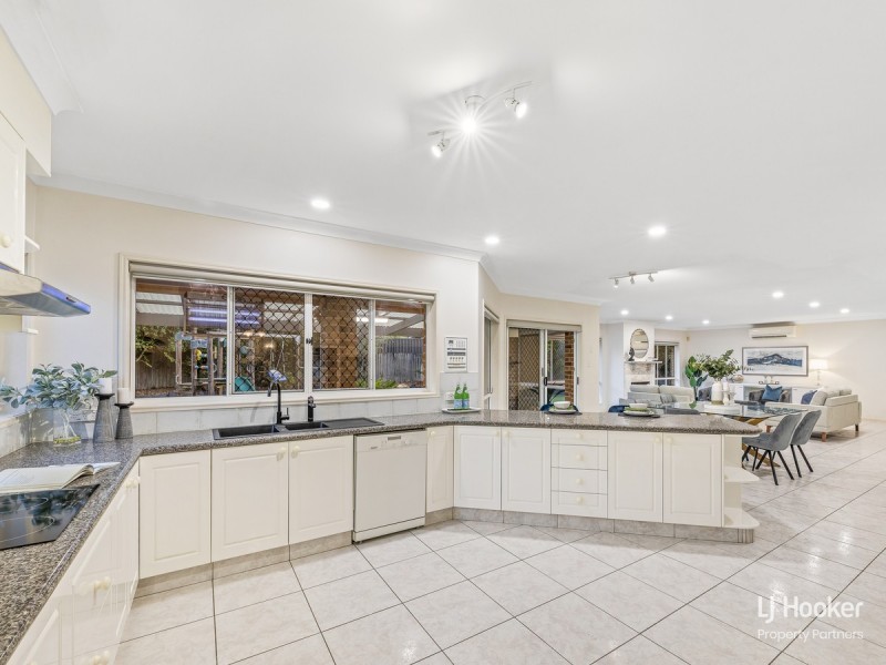 20 Liquidambar Place, Stretton QLD 4116