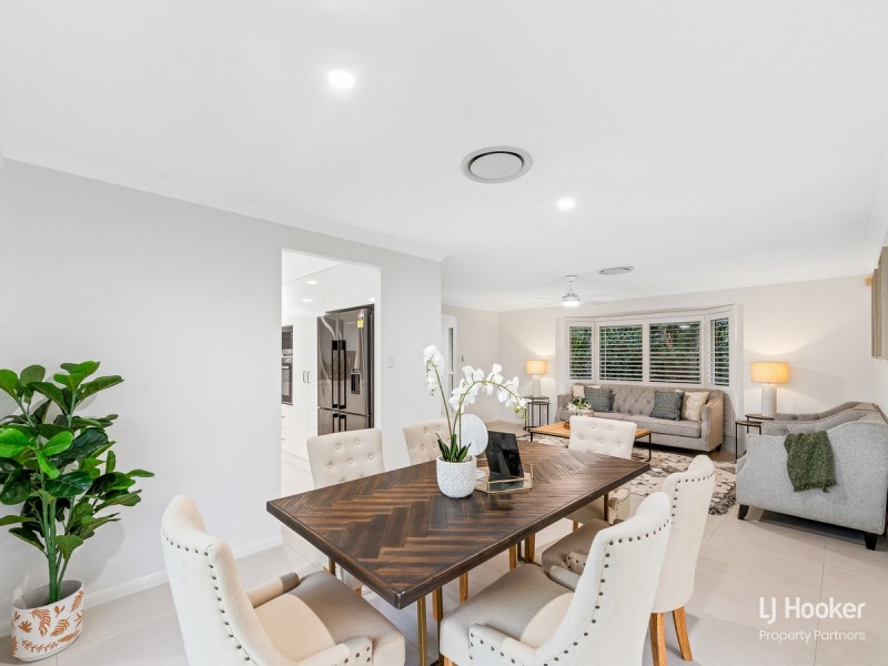 12 Gunee Place, Parkinson QLD 4115