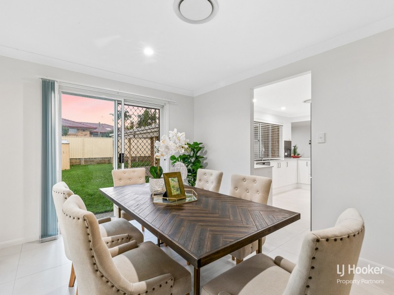 12 Gunee Place, Parkinson QLD 4115