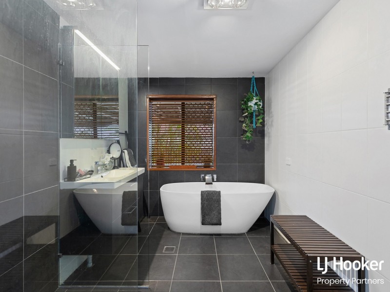 44 Koola Street, Wishart QLD 4122