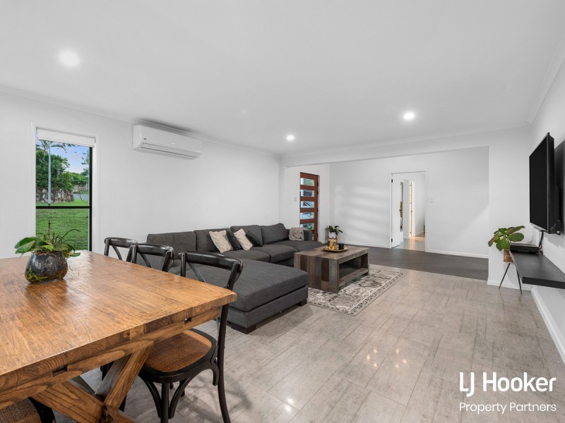 9 Curringa Street, Mansfield QLD 4122