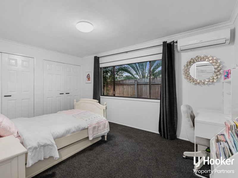 9 Curringa Street, Mansfield QLD 4122