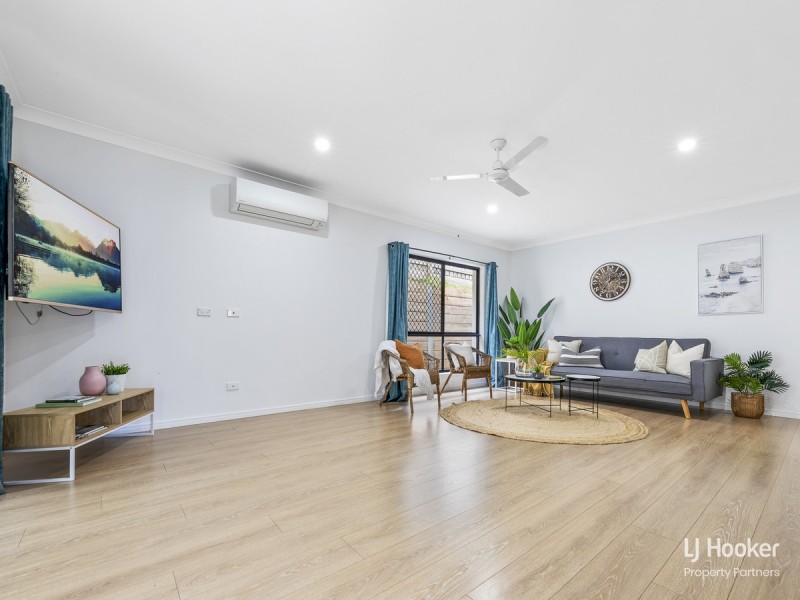51 Hoop Pine Circuit, Maudsland QLD 4210