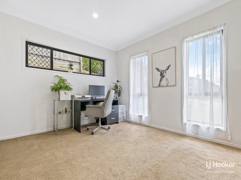 51 Hoop Pine Circuit, Maudsland QLD 4210