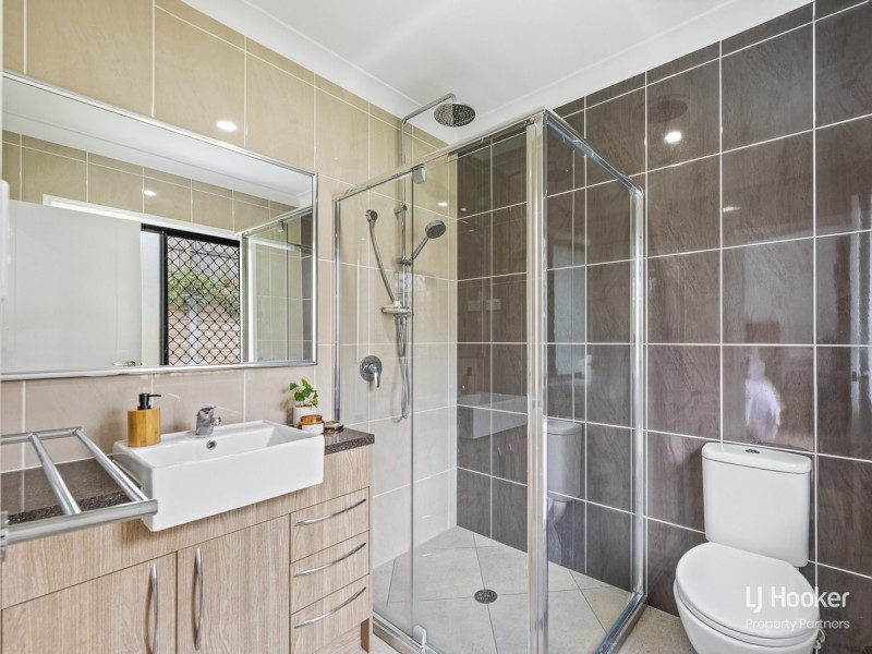 51 Hoop Pine Circuit, Maudsland QLD 4210