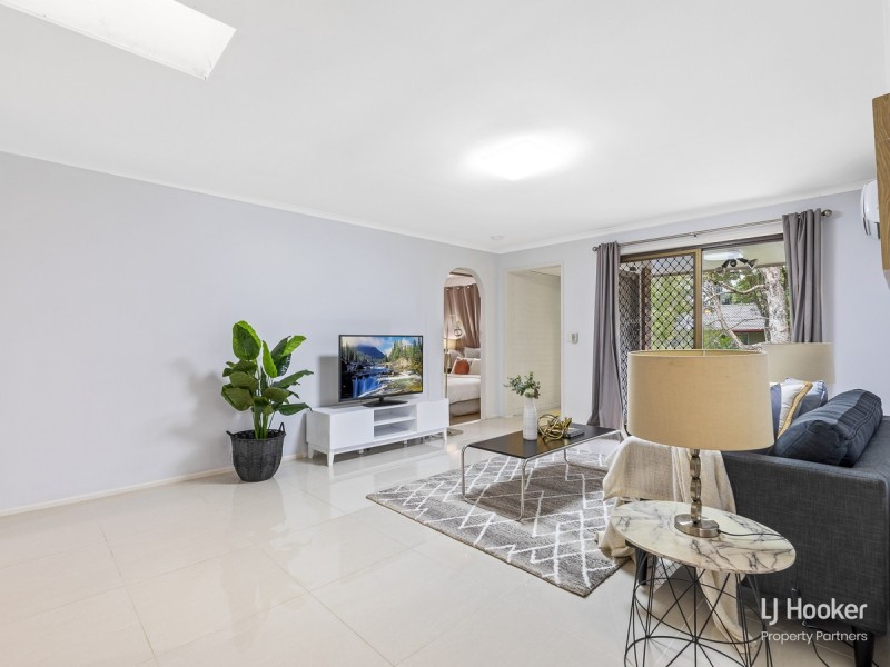 6 Avenell Street, Wishart QLD 4122