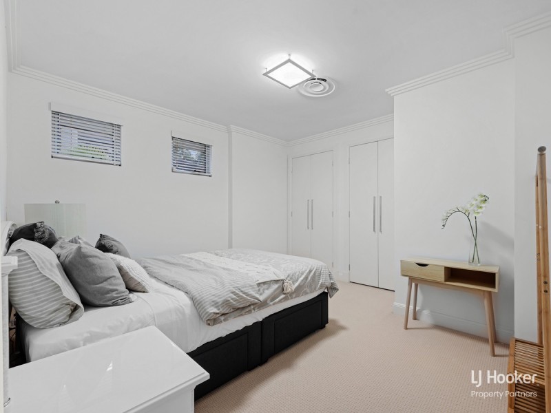 363 Brisbane Corso, Yeronga QLD 4104