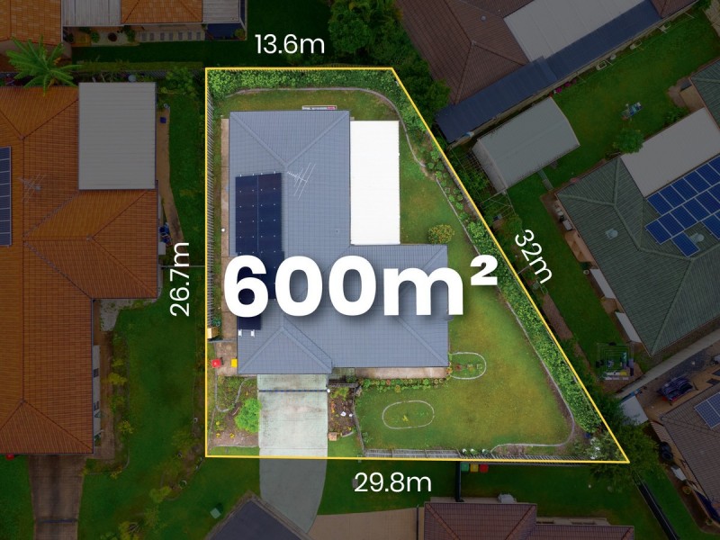 8 Brookfield Court, Parkinson QLD 4115