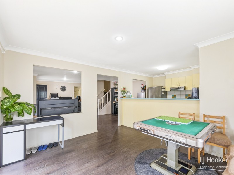 62/15 Violet Close, Eight Mile Plains QLD 4113