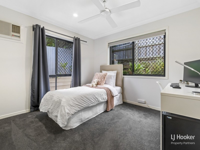 42 Alan Crescent, Eight Mile Plains QLD 4113